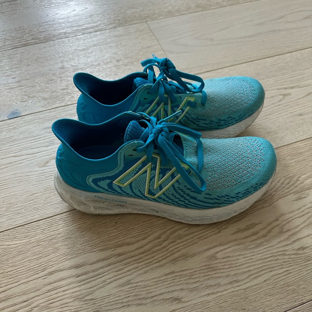 New balance 1080 v11 running shoes